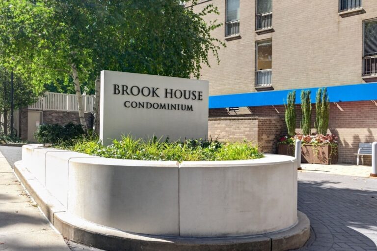 44 Washington #502 - Brookline, MA