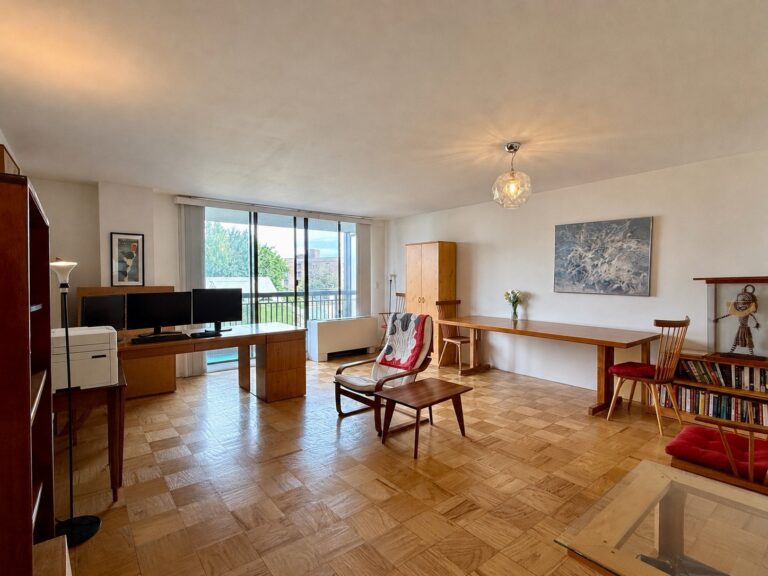 50 Lngwood #519 - Brookline, MA