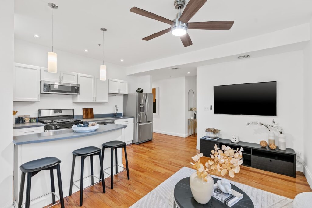 97 Fuller St #4 - Brookline, MA