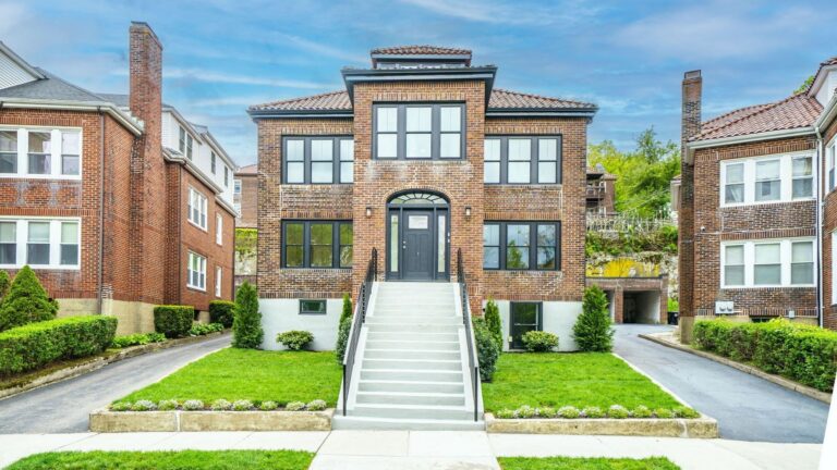 140 Columbia St #1 - Brookline, MA