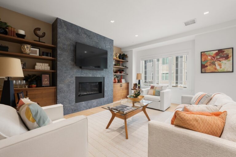 21 Crowninshield Rd #2-1 - Brookline, MA