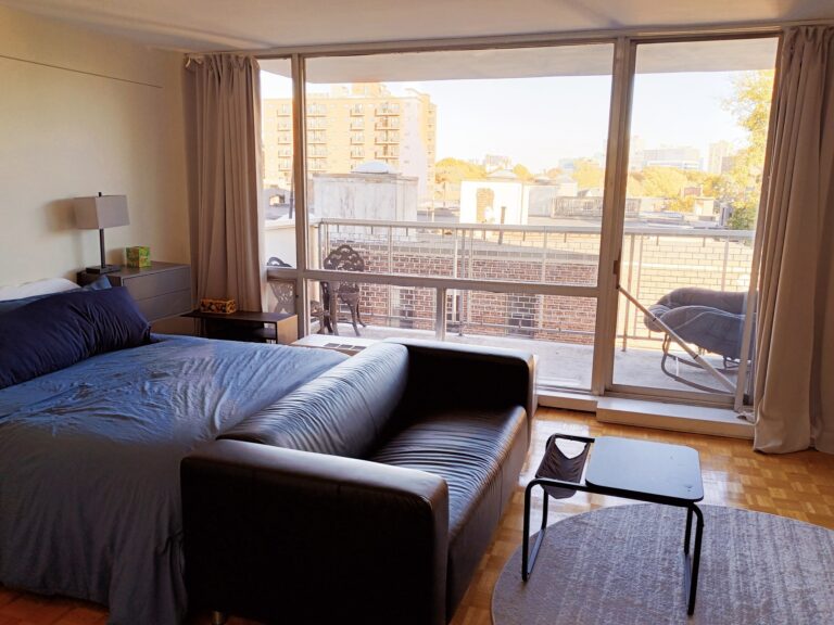 45 Longwood Ave. #503 - Brookline, MA