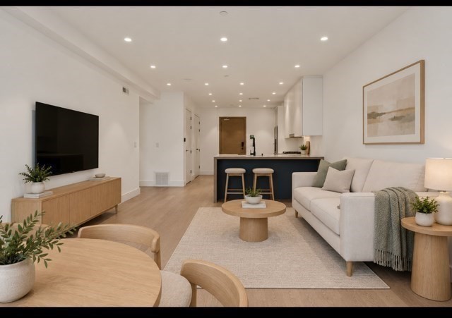 69 Walnut Street #7 - Brookline, MA